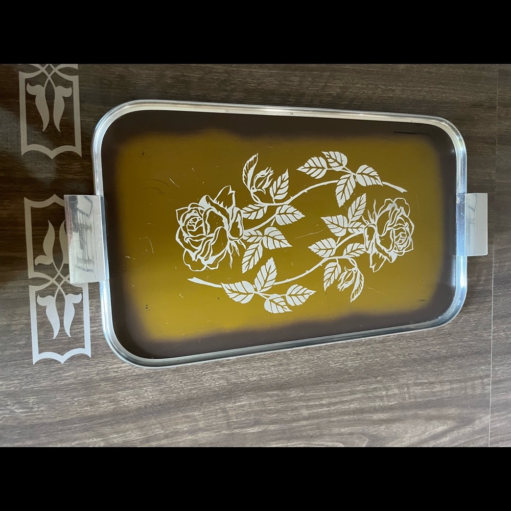Vintage Silhouette Roses Tray